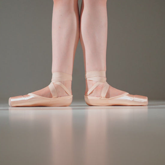 yalisidai pointe shoes A802 video