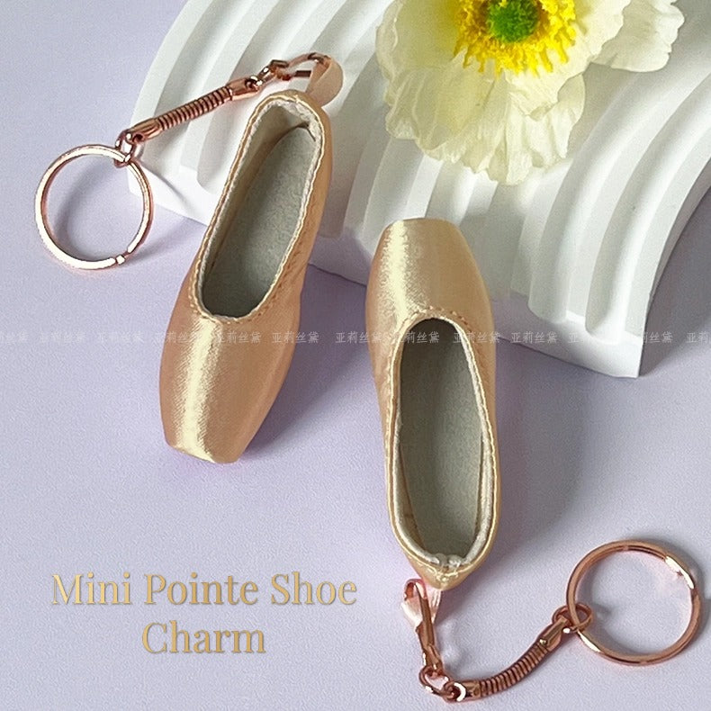 yalisidai pointe shoes keychain6