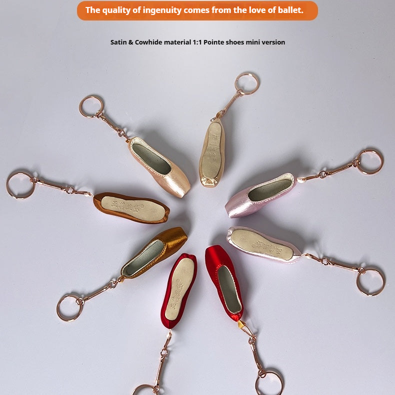 yalisidai pointe shoes keychain8