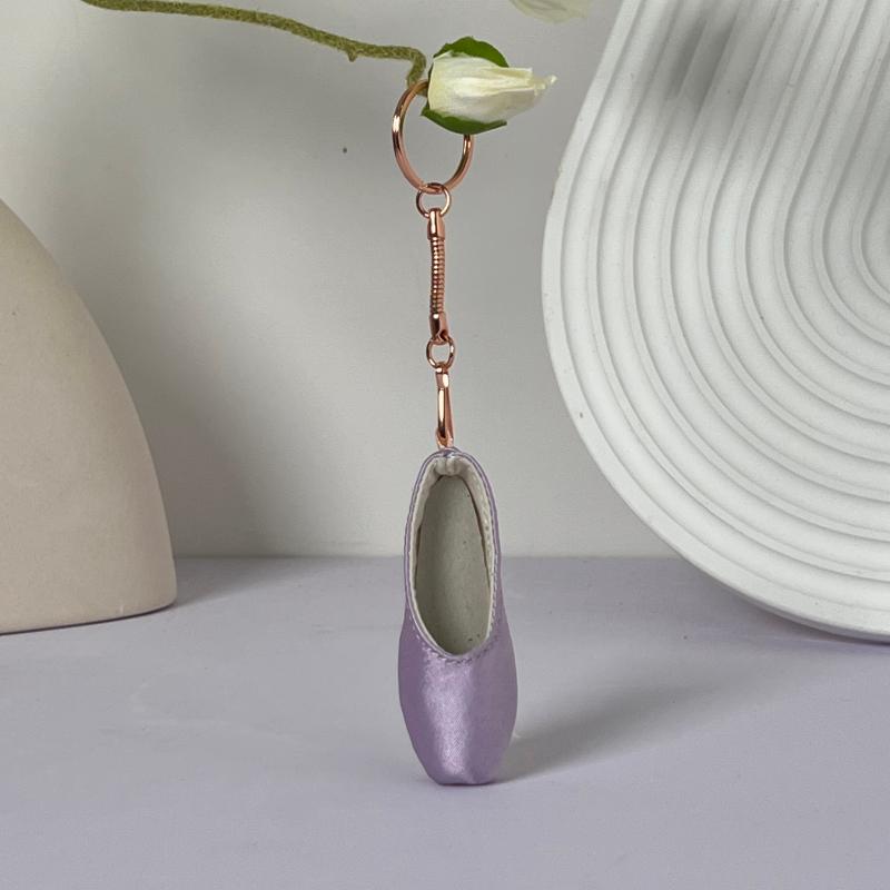 yalisidai pointe shoes keychain Lilac