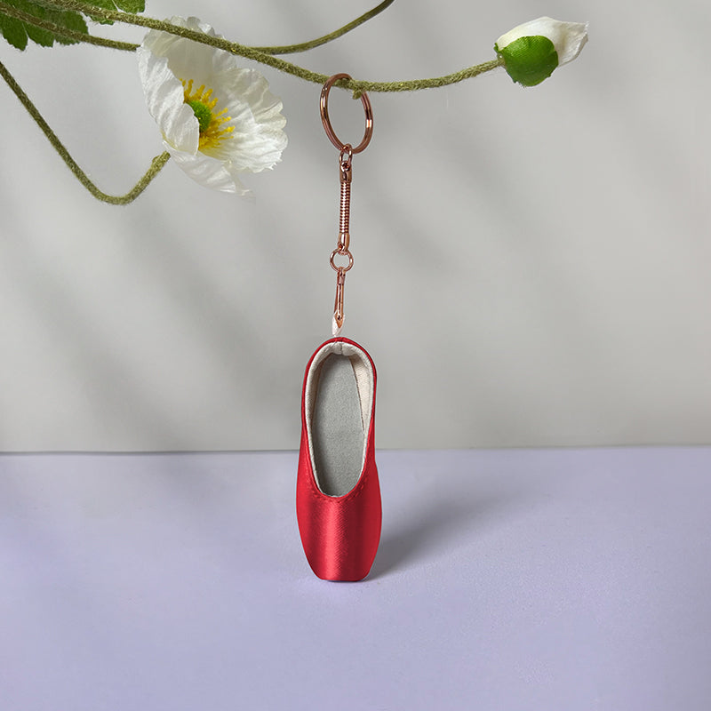 yalisidai pointe shoes keychain red
